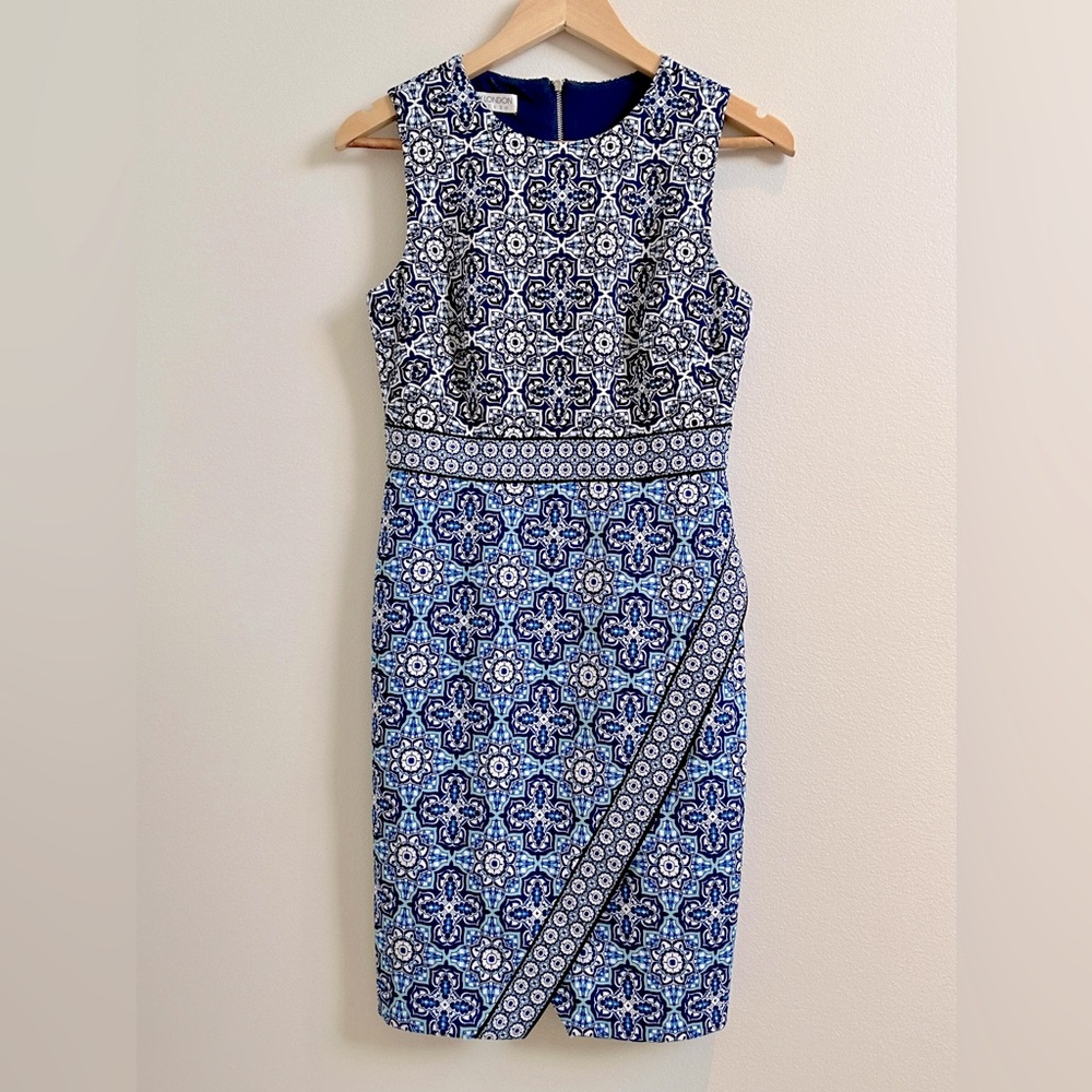 Maggy London Blue Print Scuba Sheath Dress